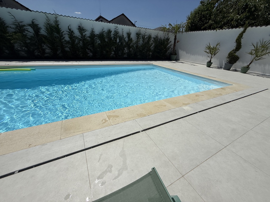 Pool Close-up
