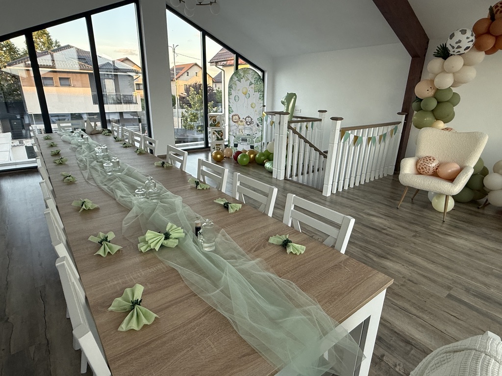 Upper Floor Table